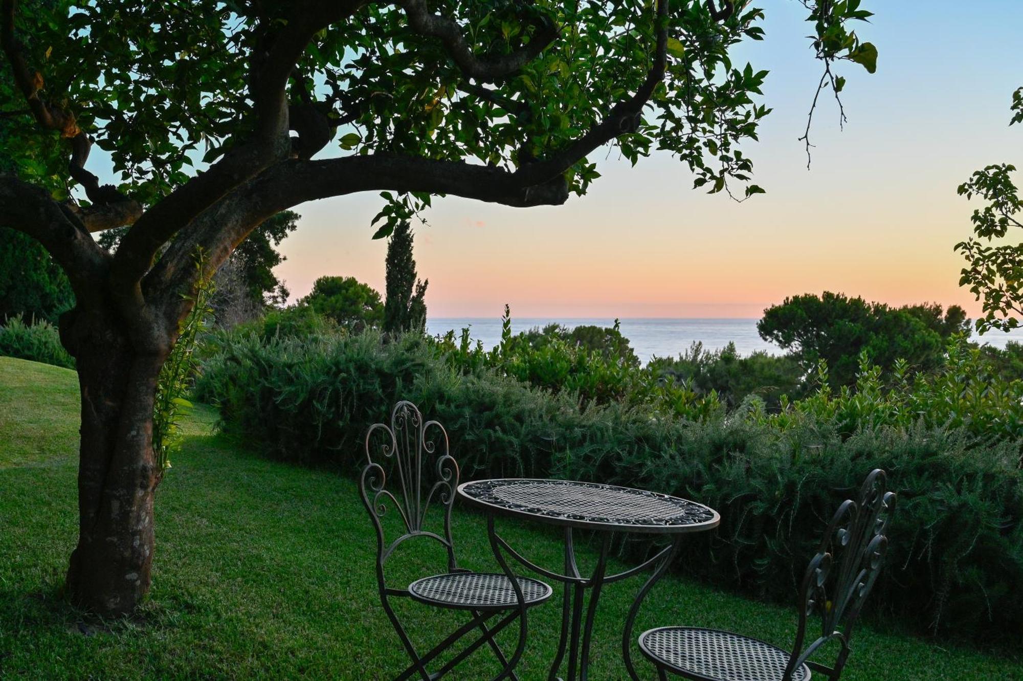 Albeca Boutique Hotel - Relais De Charme Sul Mare Castellabate Εξωτερικό φωτογραφία